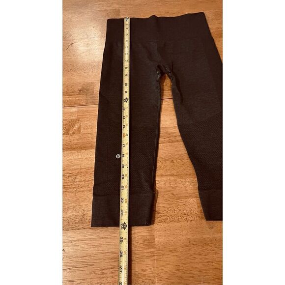 Lululemon All In Pant Seamless Cropped Leggings olive Green SZ XS - Picture 4 of 8